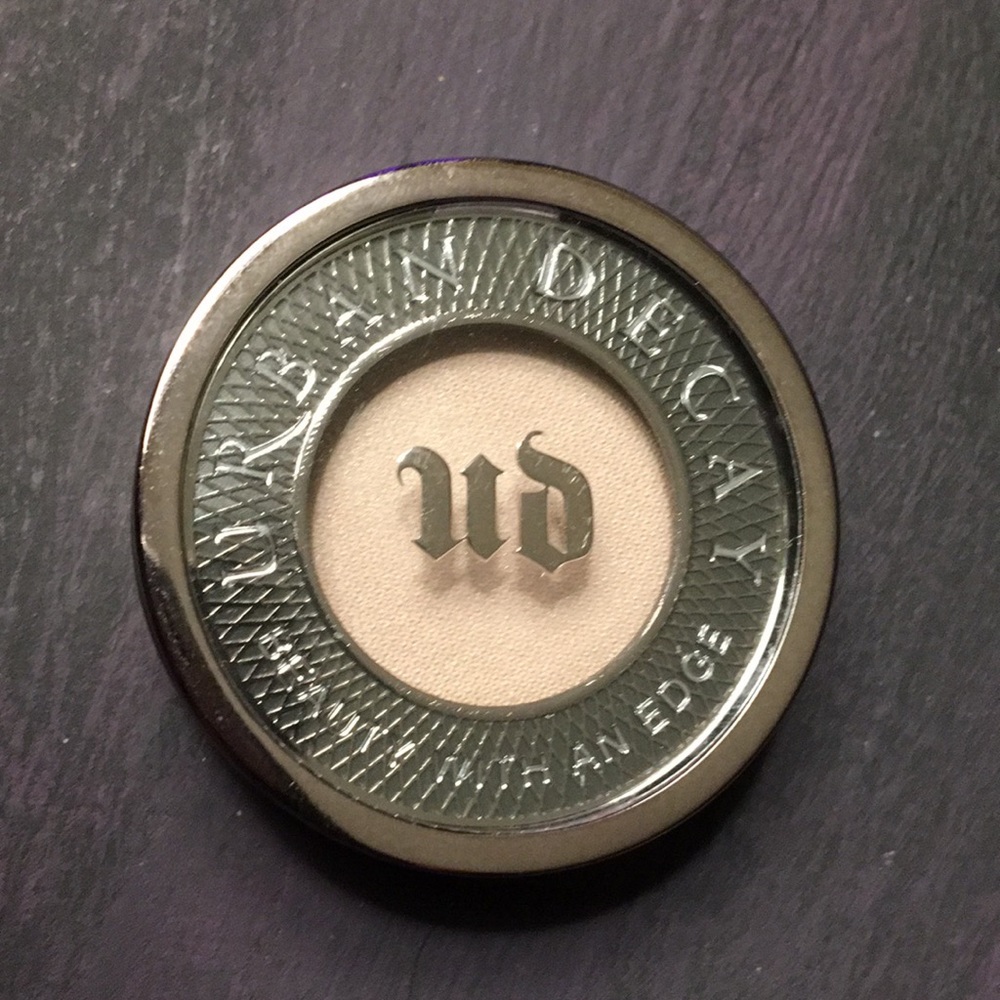 Urban Decay Eyeshadow single- Virgin